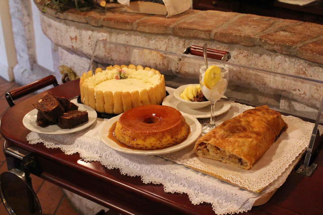 Agriturismo Podere Casino Mezzolara Bagian luar foto