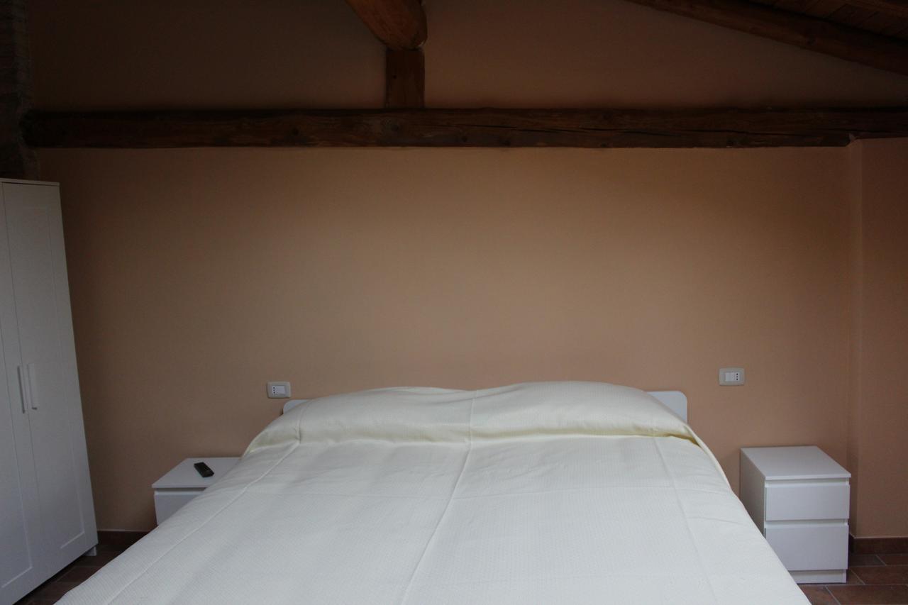 Agriturismo Podere Casino Mezzolara Bagian luar foto