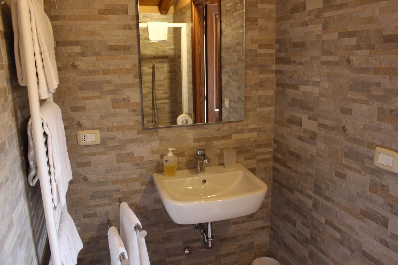 Agriturismo Podere Casino Mezzolara Bagian luar foto